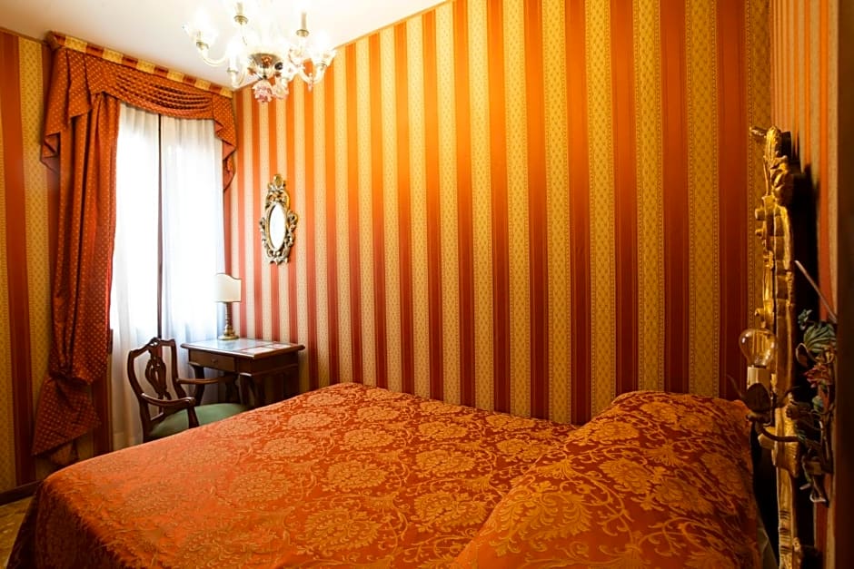 Ateneo Hotel