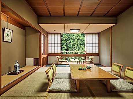 Japanese-Style Room with River View - Non Smoking