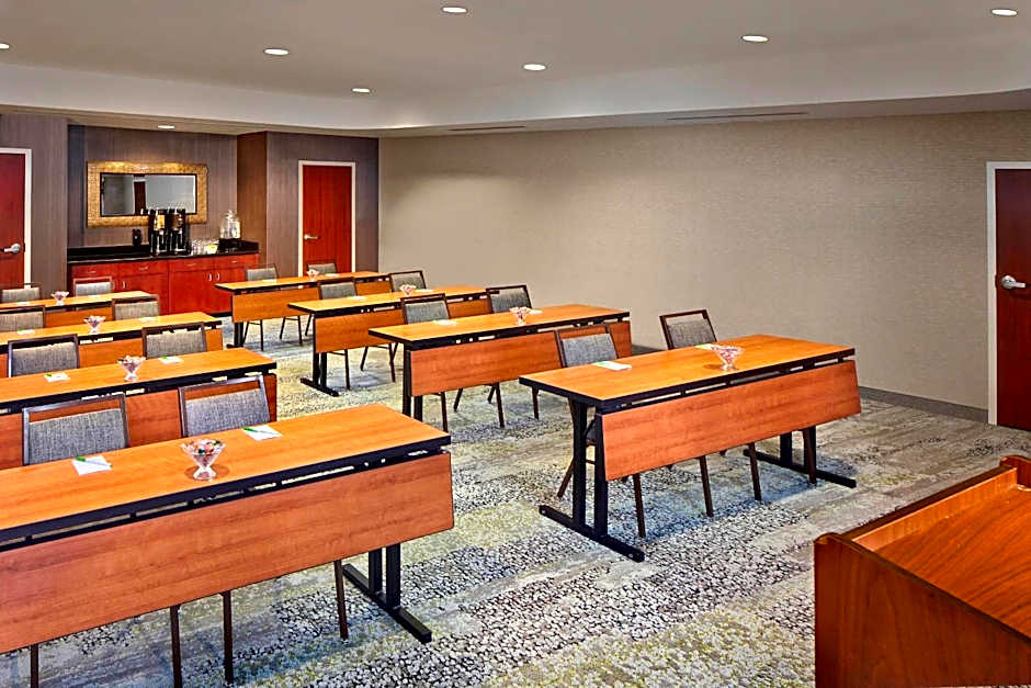 Courtyard by Marriott Stuart