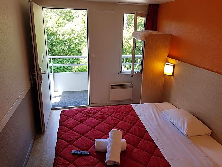 Premiere Classe Lyon Ouest - Tassin