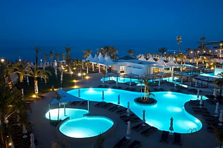 Sunrise Pearl Hotel & Spa - Alojamientos en PROTARAS