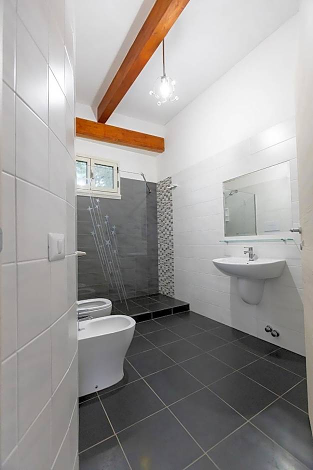 RESIDENCE EMARINE con SERVIZIO SPIAGGIA INCLUSO