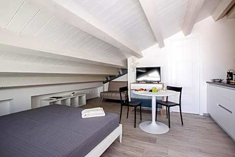 Triple Room with Terrace