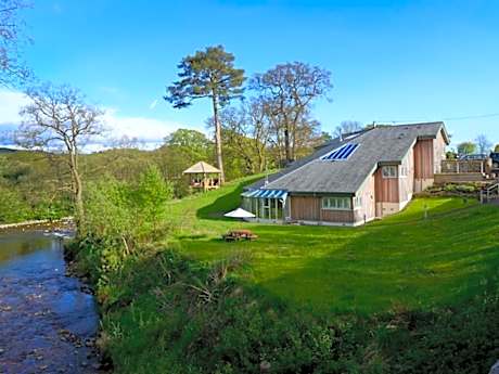 Black Burn Lodge B & B