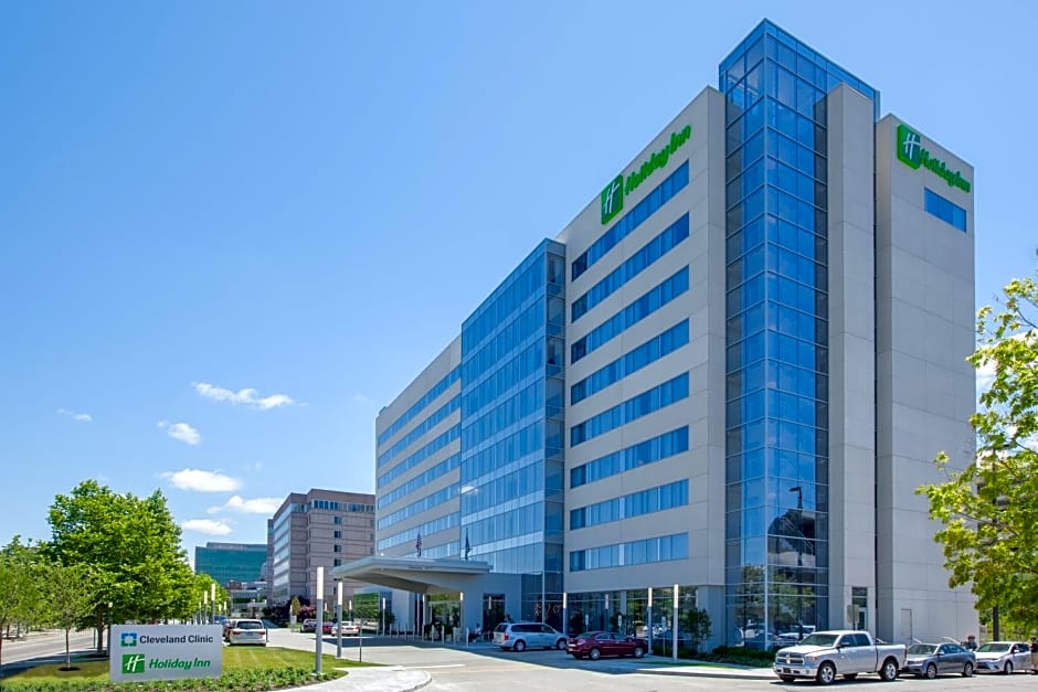 Holiday Inn Cleveland Clinic, an IHG Hotel