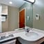 Microtel Inn & Suites By Wyndham Hazelton/Bruceton Mills