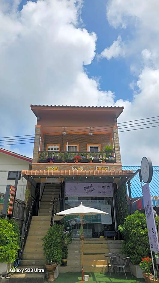 Passion Nai Harn Guesthouse