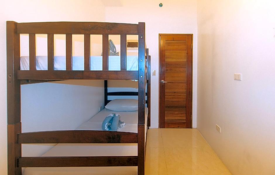 Stay Manila Hotel by RedDoorz – Manila, Metro Manila, NY