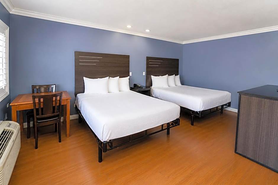 Big A Motel & Suites Near Disneyland Orange County