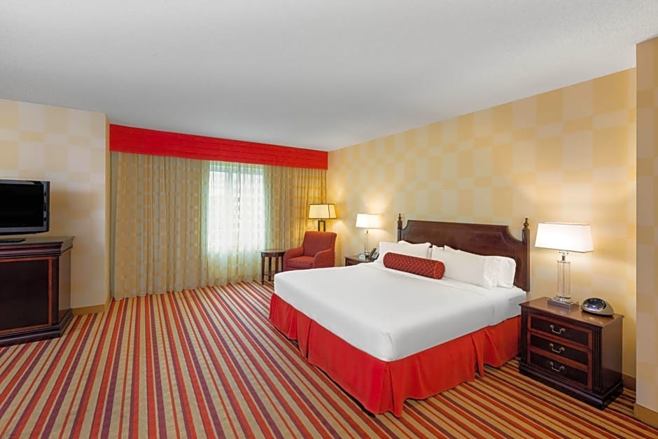 Wyndham Grand Oklahoma City Downtown