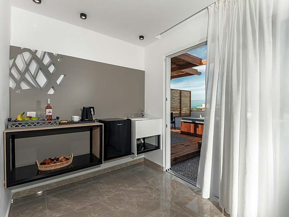 Lymberia Hotel