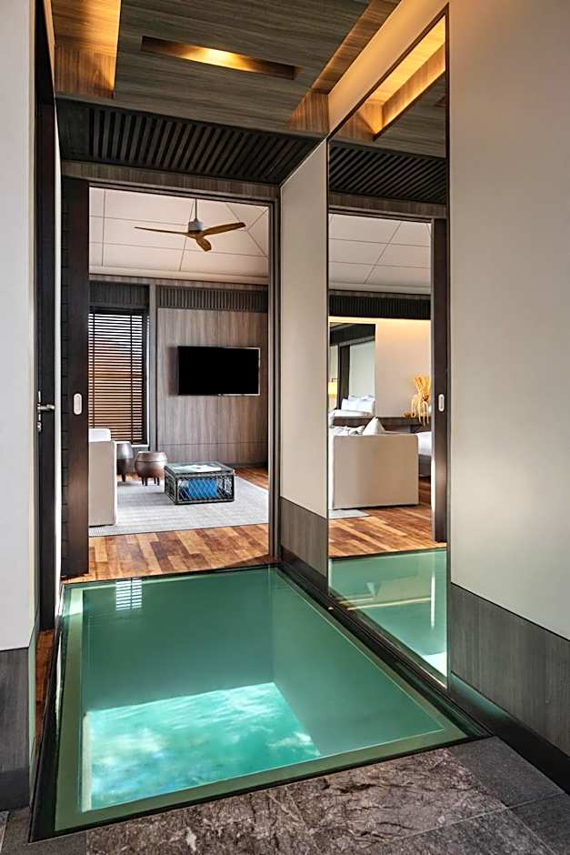 Madifushi Private Island- Free return seaplane transfr for min 5&9 nights for 19Dec-10Jan