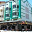 Angus O'Tool's Guesthouse