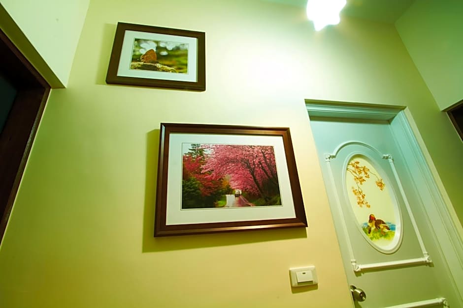 草莓牛奶台東民宿可洽包棟