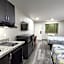 Scottish Inn & Suites