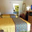 Texas Inn - Welasco/Mercedes