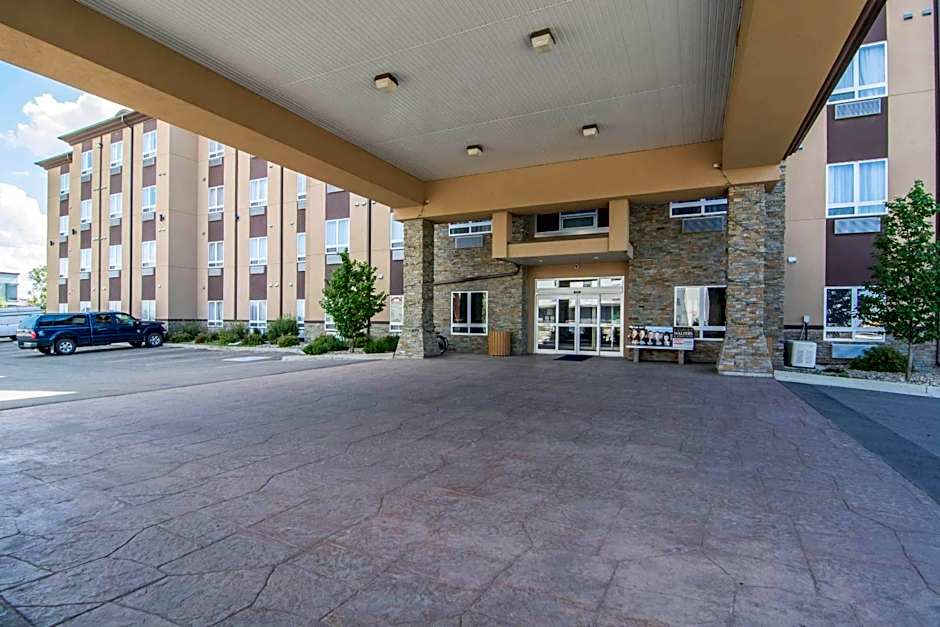 Comfort Inn & Suites
