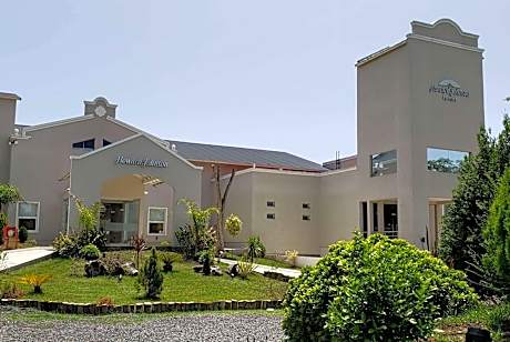 Howard Johnson Plaza & Convention Center Spa La Plata