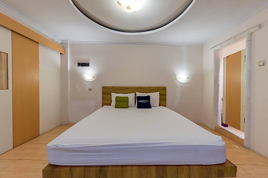 Urbanview Hotel Anggrek Puncak by RedDoorz