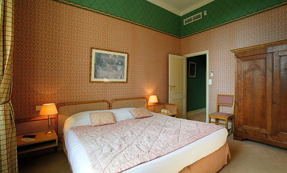 Le Manoir De Bellerive