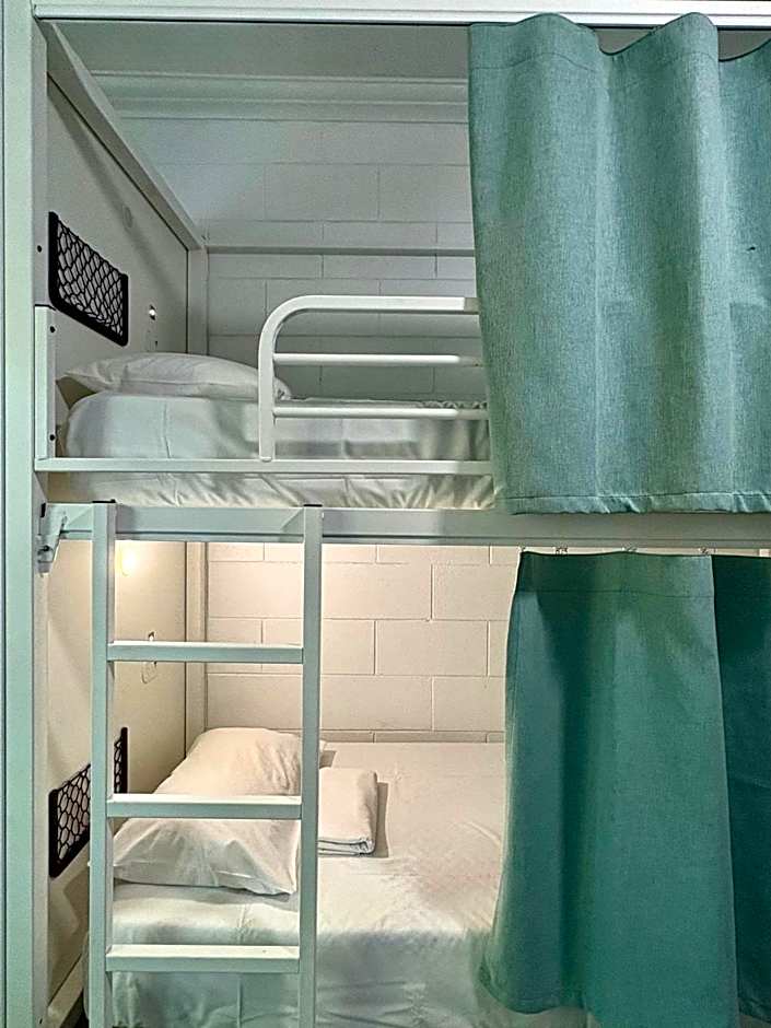 Port Douglas Backpackers