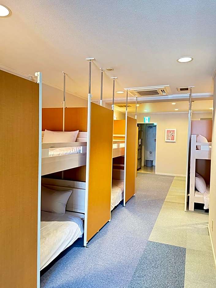 ROSE ROOM