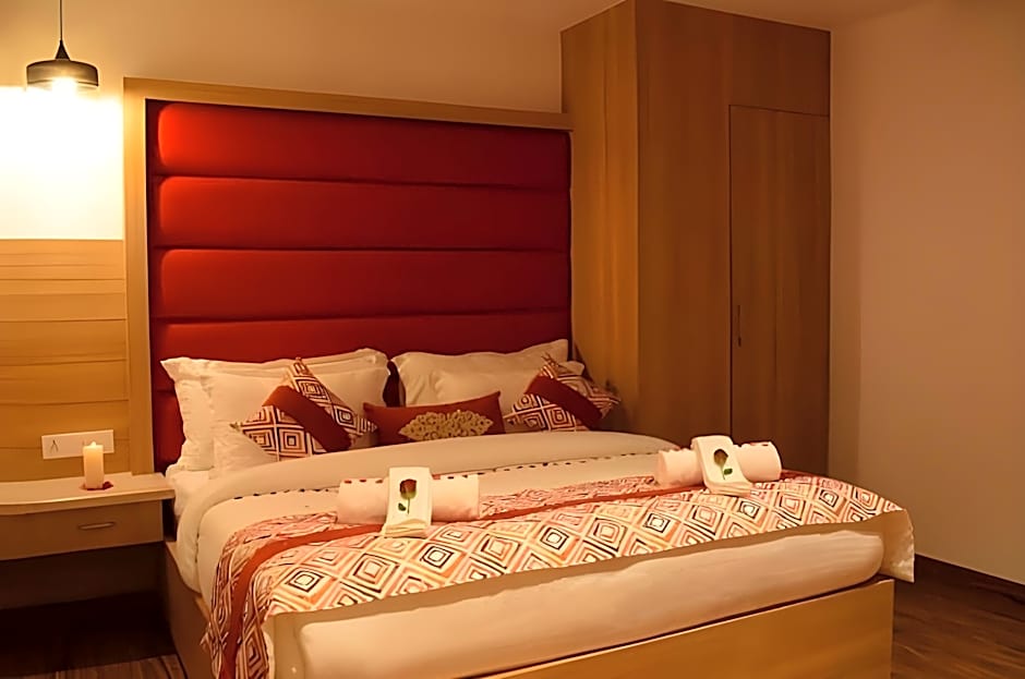 One Earth GG Regency (80 Steps to Golden Temple)