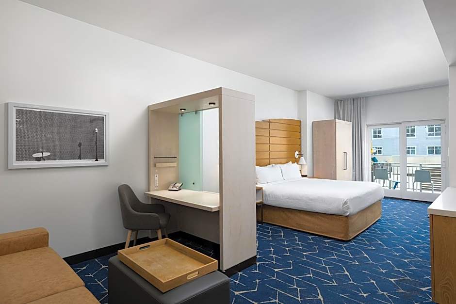 SpringHill Suites by Marriott Oceanside Beach
