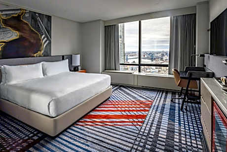 1 King Bed Room