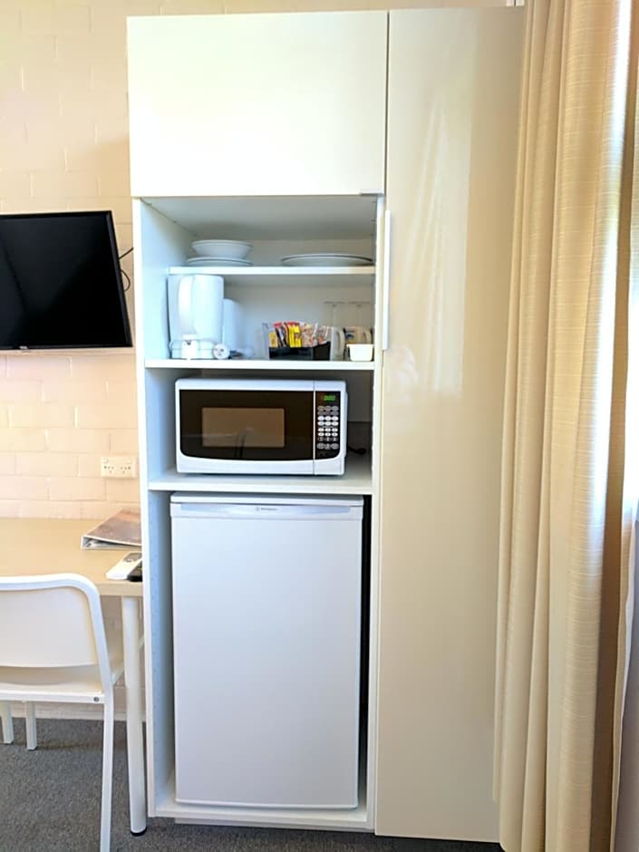 Lake Bolac Motel