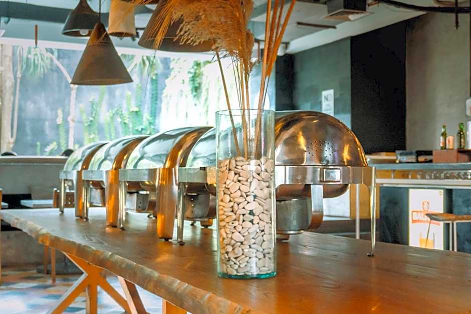 Tijili Hotel Seminyak