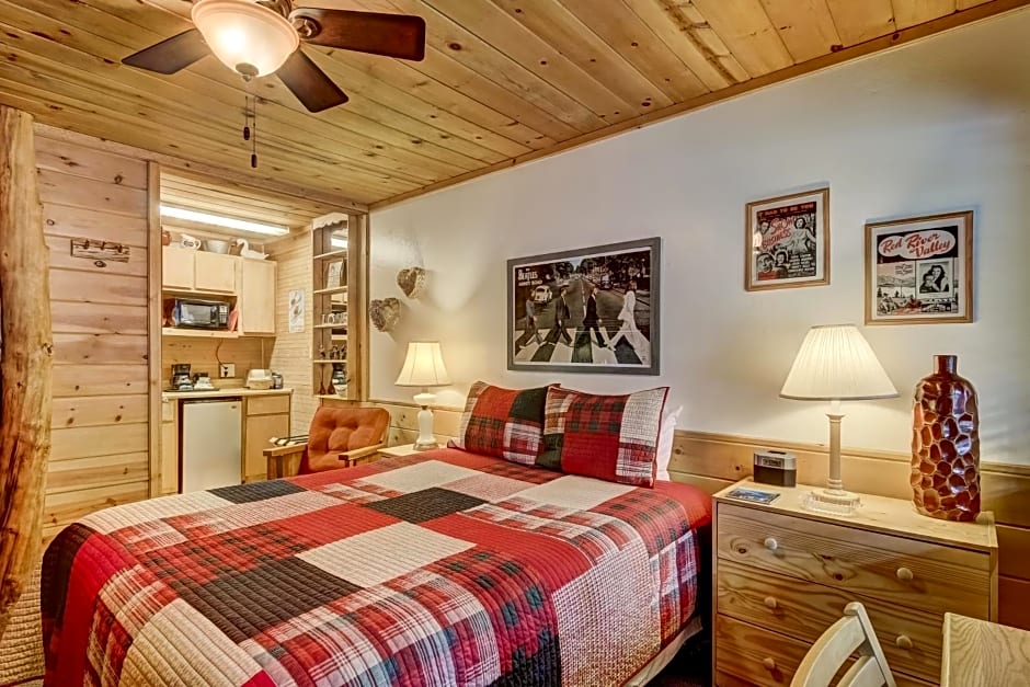 Heavenly Valley Lodge Bed & Breakfast