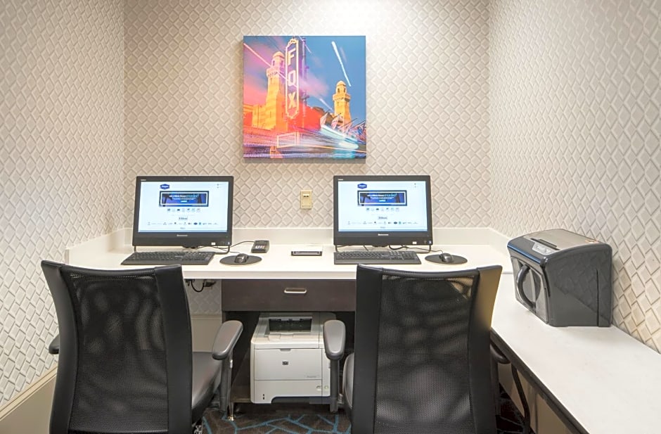 Hampton Inn & Suites Atlanta-Downtown
