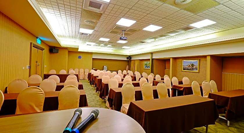 Lichia Royal Garden Hotel