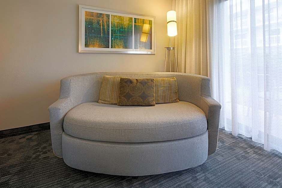 Courtyard by Marriott Atlanta Windy Hill/Ballpark