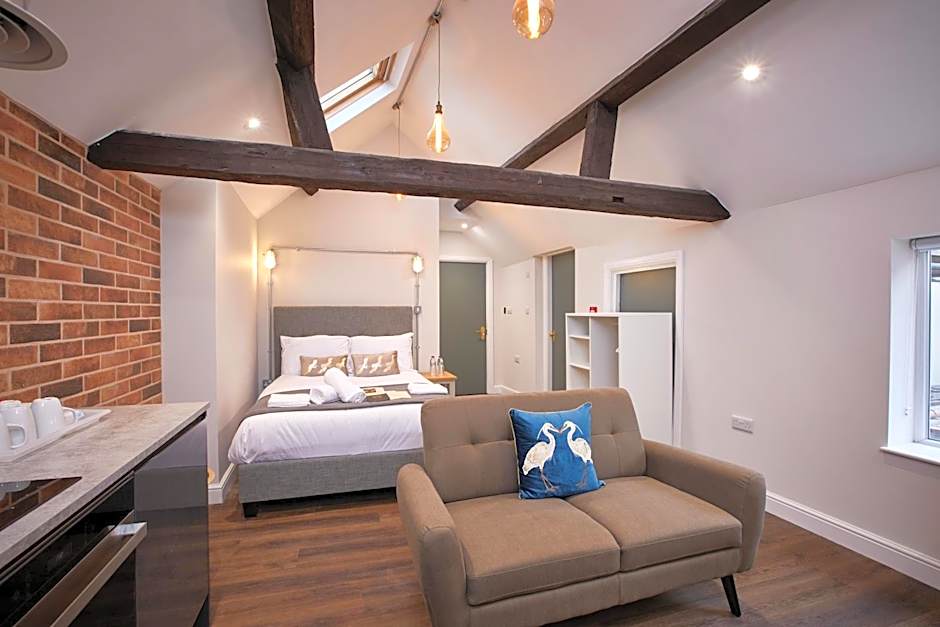 Three Cranes Serviced Apartments