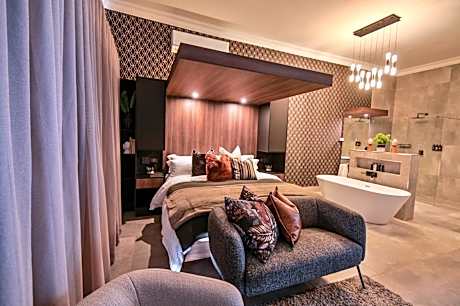 Summer PALACE Guesthouse