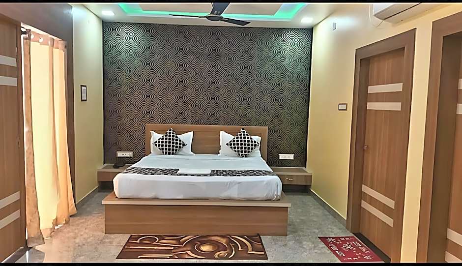 Foto 1 di 5 di Deluxe 1 Double Bed or 2 Beds