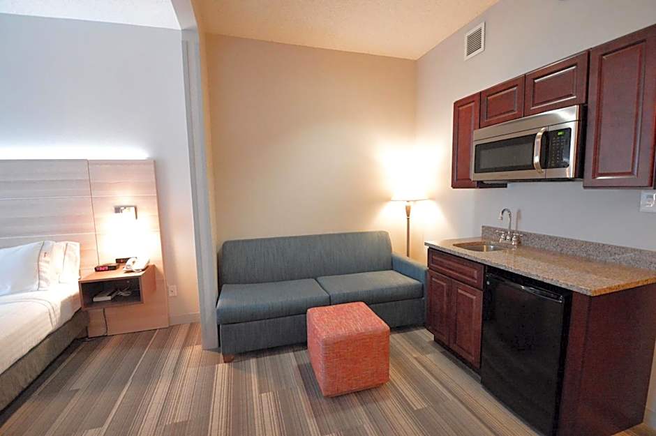 Holiday Inn Express Toledo-Oregon By IHG