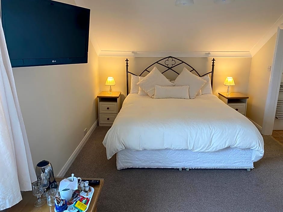 Ardmore House – Clifden