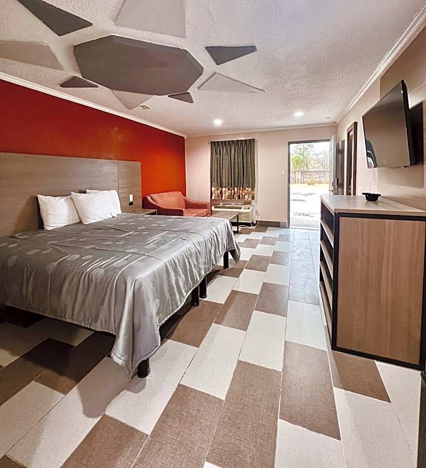 Hollywood INN - Downtown Houston
