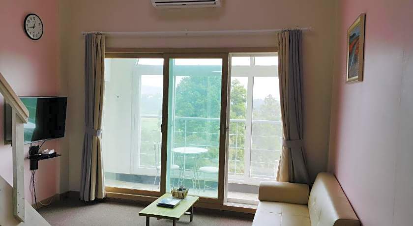 Dreaming Forest Pension