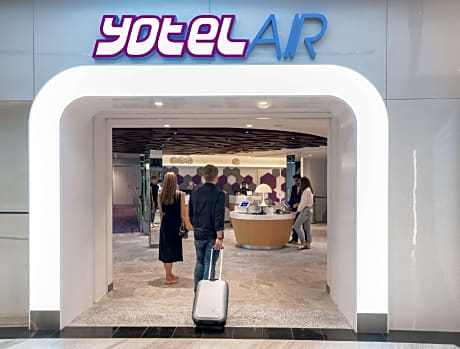 YOTELAIR Singapore Changi Airport