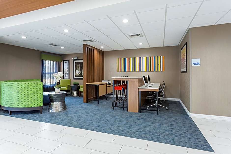 Holiday Inn Express - Plymouth By IHG
