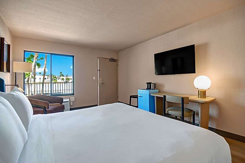 The Dunes Hotel (Palm Springs)