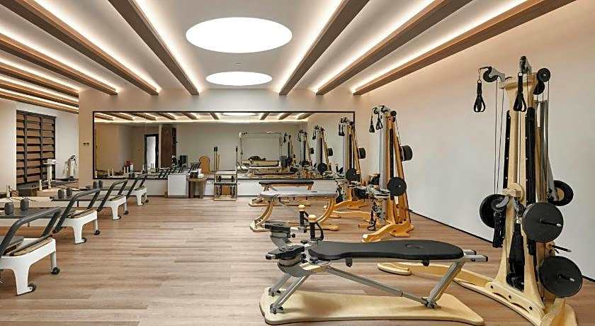 Flow and Co. Qingdao, Autograph Collection