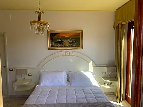 Quadruple Room with Balcony