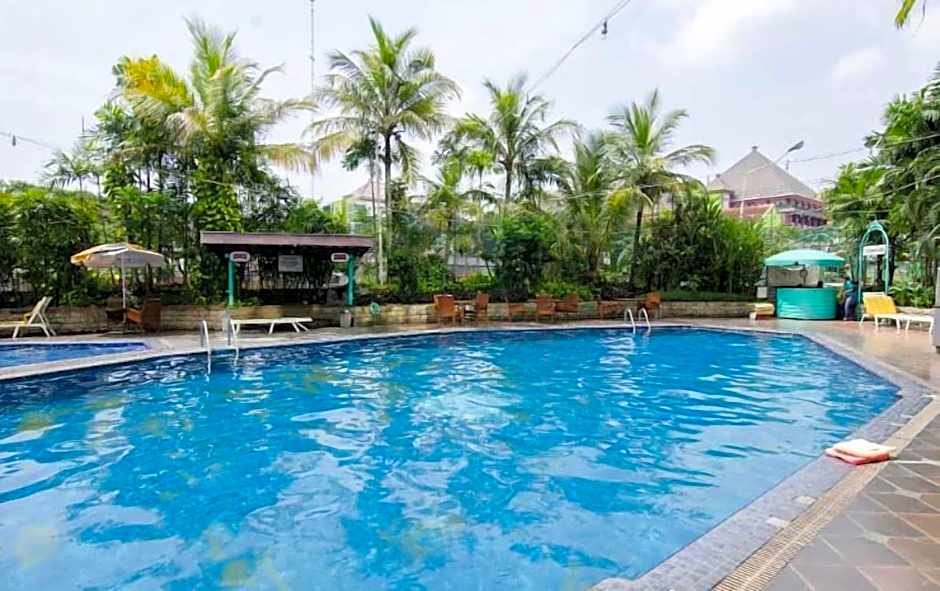 Lux Tychi Hotel Malang