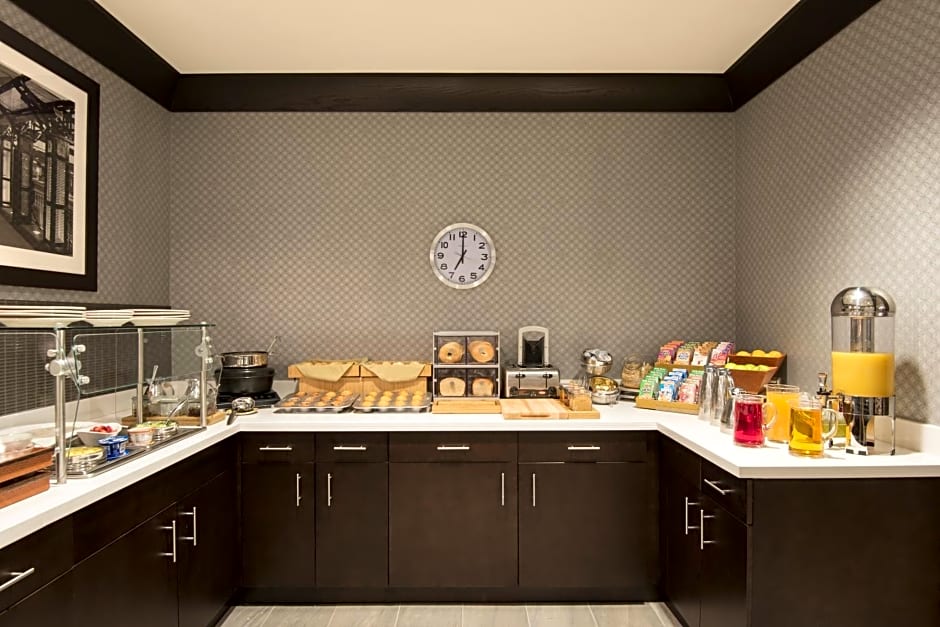 DoubleTree by Hilton Schenectady