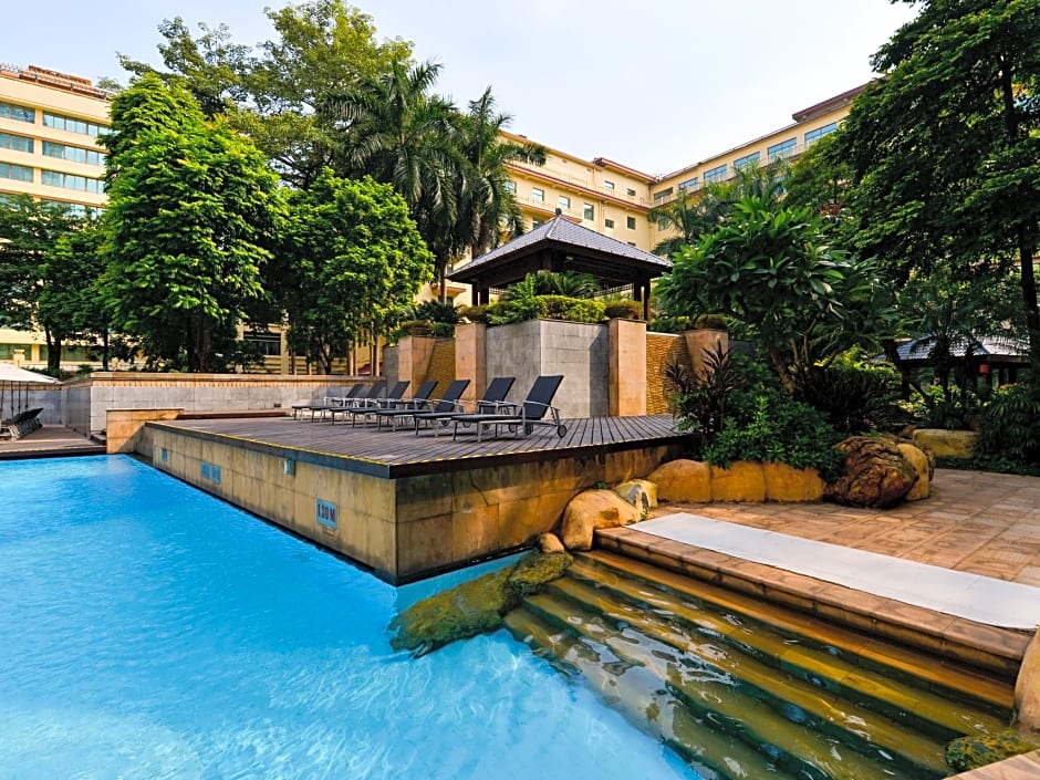 Dong Fang Hotel Guangzhou